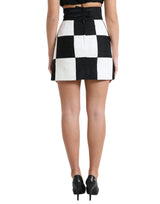 Κομψή μίνι φούστα μέσης υψηλής μέσης