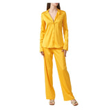 Elegant Shimmering Trousers for Sophisticated Evenings