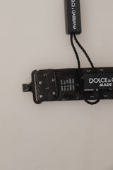 Elegante cravatta di seta a pois.