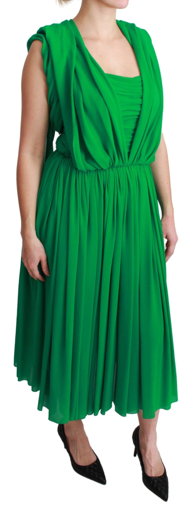 Elegante vestido maxi de seda plisada sin mangas