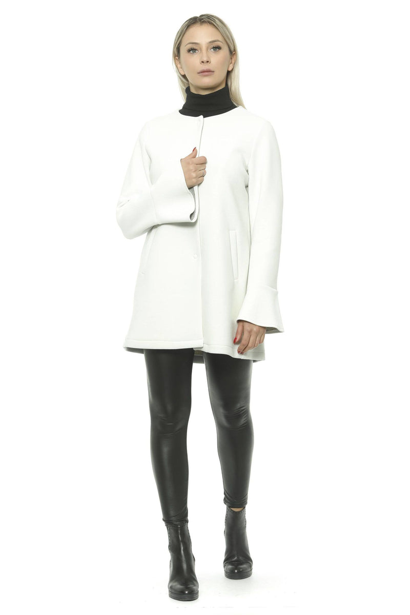 Elegante cappotto da donna in neoprene bianco