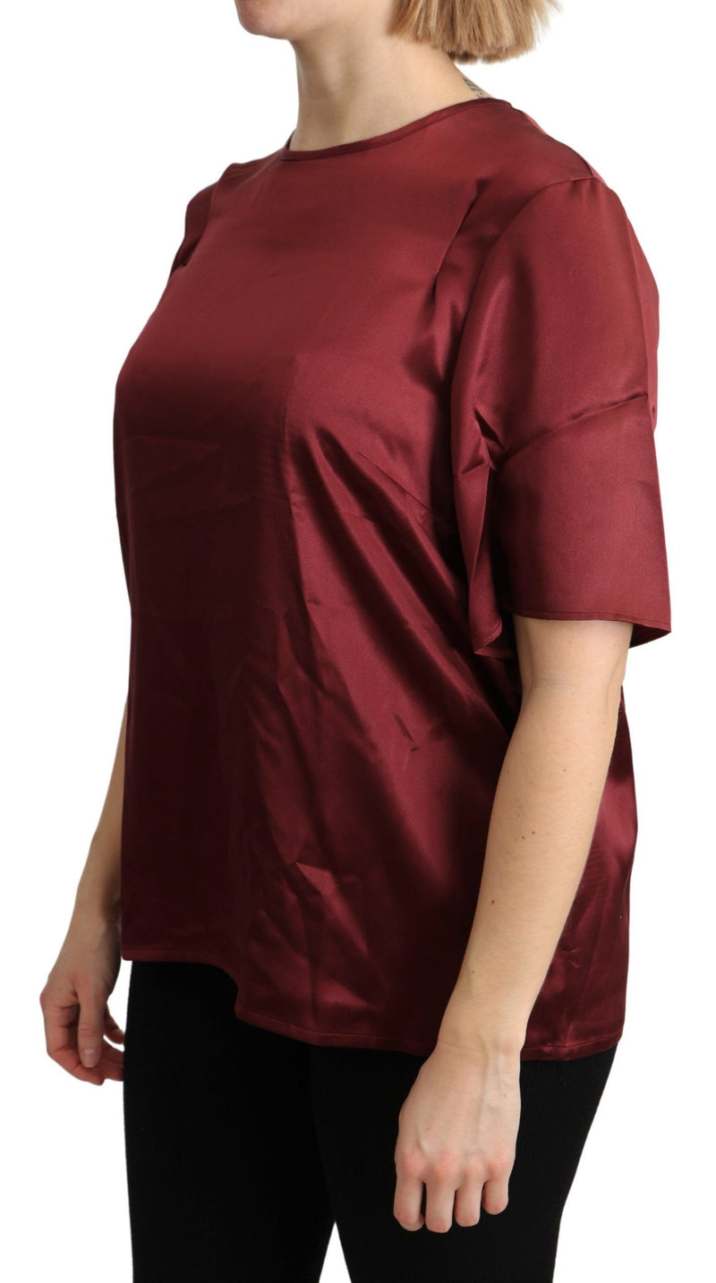 Elegante blusa de seda burdeos