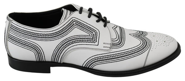 Elegantes zapatos Derby de cuero blanco