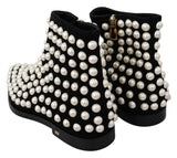 Bottes de cheville noire chic avec des perles