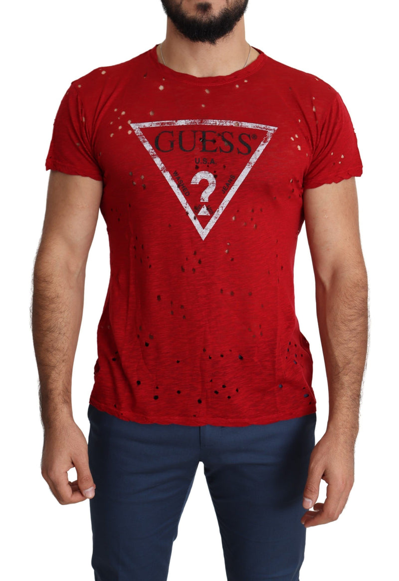 Tee de coton rouge rayonnant parfait pour le style quotidien