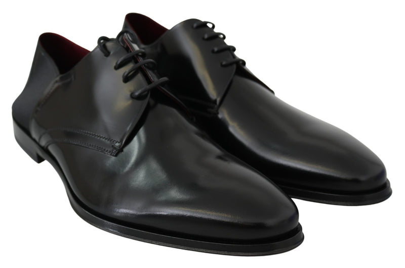 Elegante schwarze Leder -Derby -Schuhe