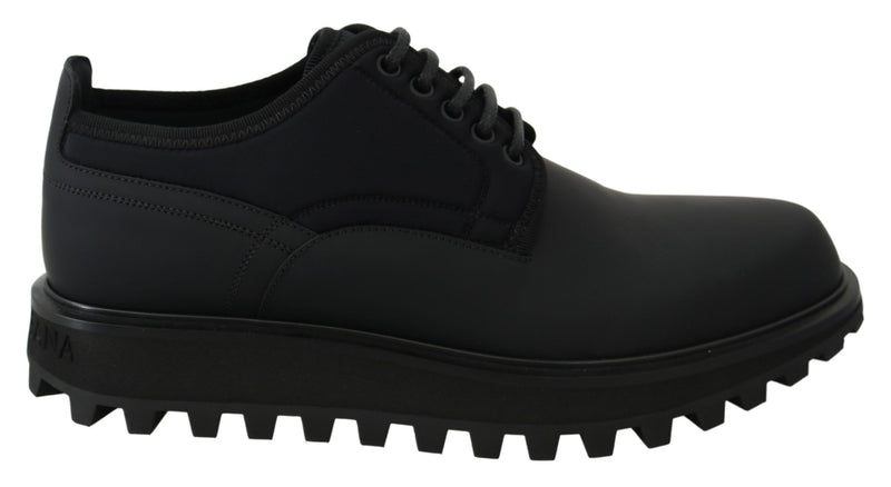 Elegante schwarze Kalbskalbeme -Derby -Schuhe