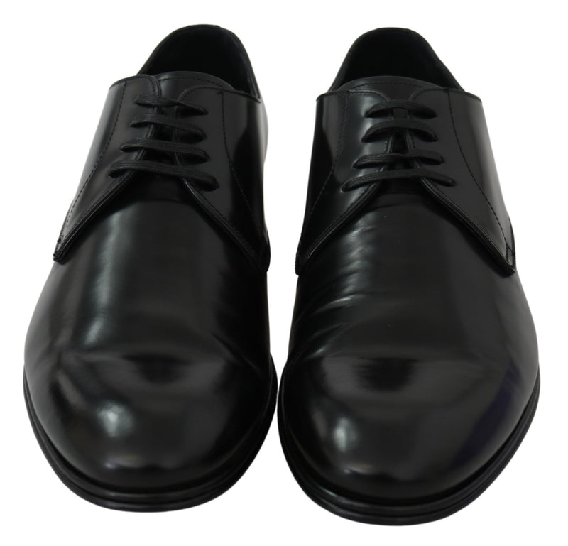 Elegante schwarze Leder -Derby -Schuhe