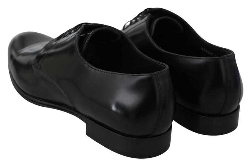 Elegantes zapatos Derby de cuero negro