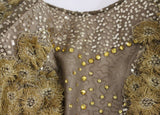 Exquisite goldene Spitzen -Maxikleid mit Kristallen