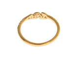 Elegante anillo de plata esterlina chapada en oro