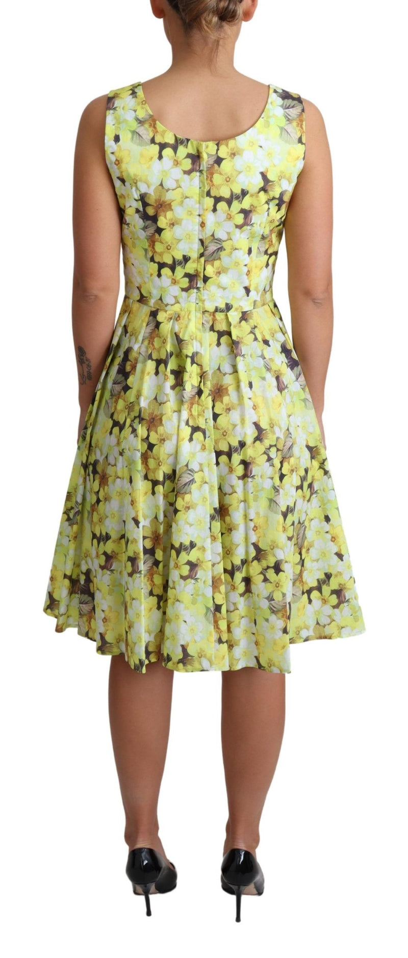 Robe sans manches en ligne florale jaune élégante