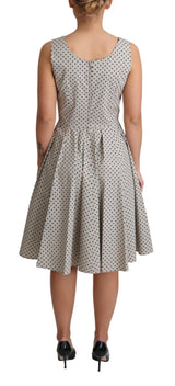 Polka-gepflegtes beige ärmellose A-Line-Kleid