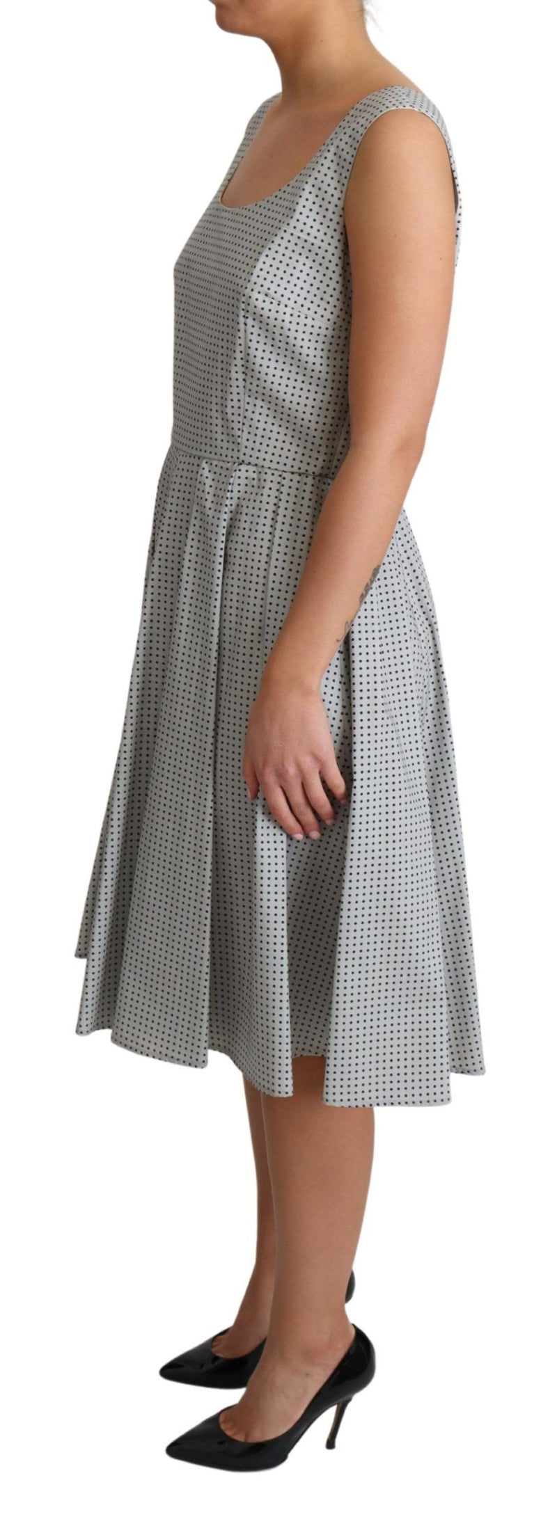 Chic Polka gepunktete ärmellose A-Line-Kleid