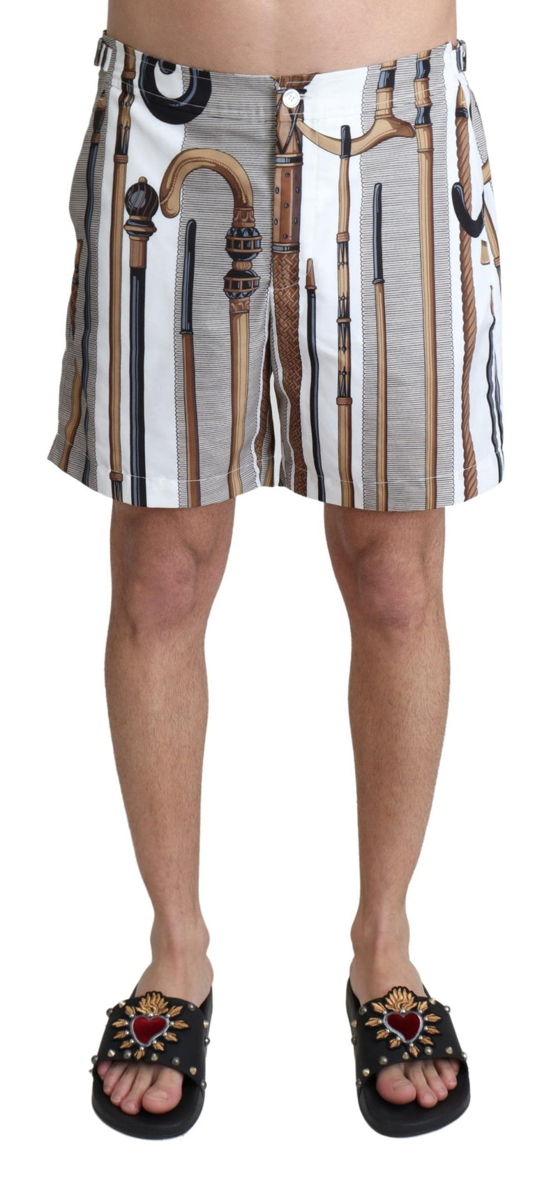 Elegante weiße mehrfarbige Schwimmshorts