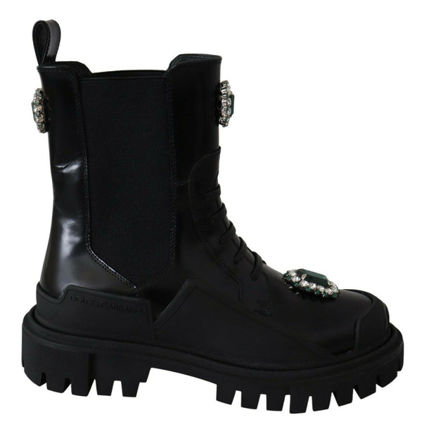 Bottes de combat en cuir noir élégant avec des détails cristallins