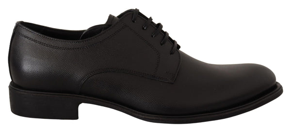 Elegante schwarze Leder -Derby -Schuhe