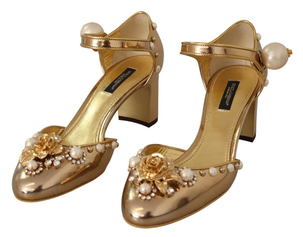 Elegantes tacones de bloques de cuero dorado con cristales