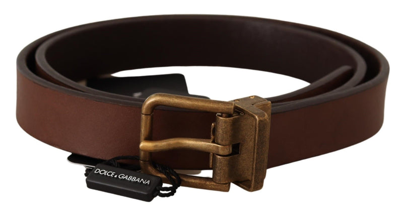 Ceinture en cuir brun élégant avec boucle dorée