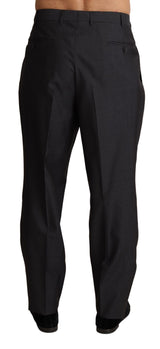 Elegantes pantalones grises delgados