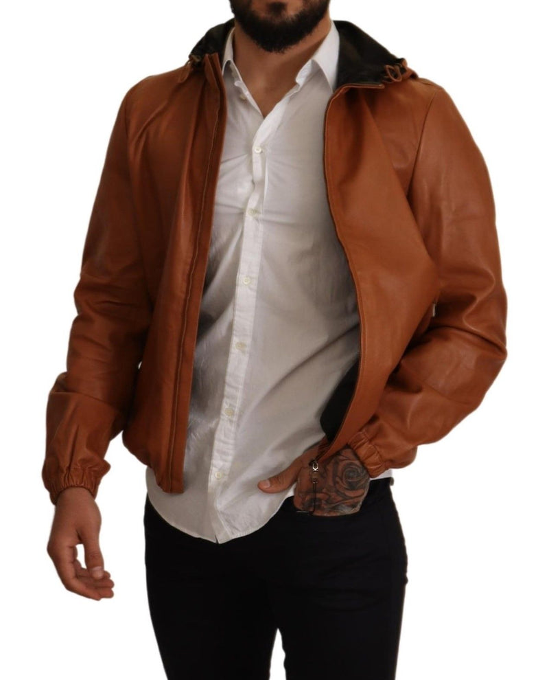 Elegante chaqueta de bombardero de cuero marrón