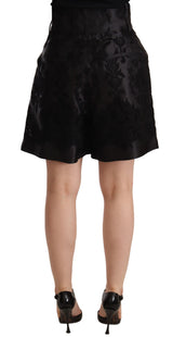 Shorts en soie en brocart floral noir élégant