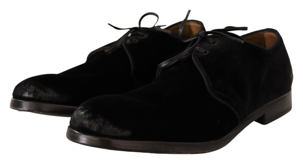 Elegante schwarze Samt -Derby -Schuhe