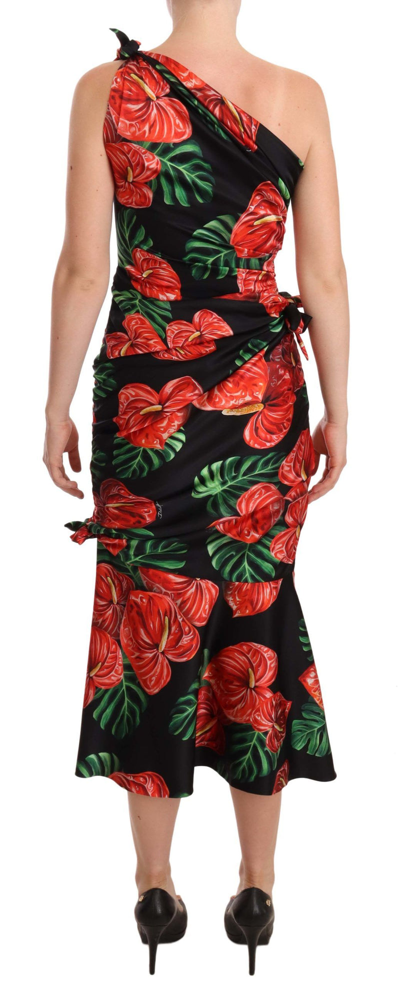 Elegante vestido de seda floral drapeada