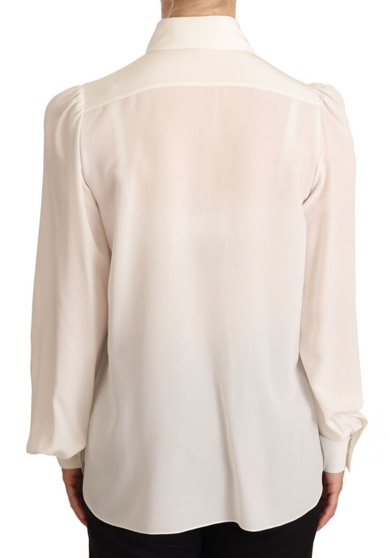 Elegante top de seda en blanco