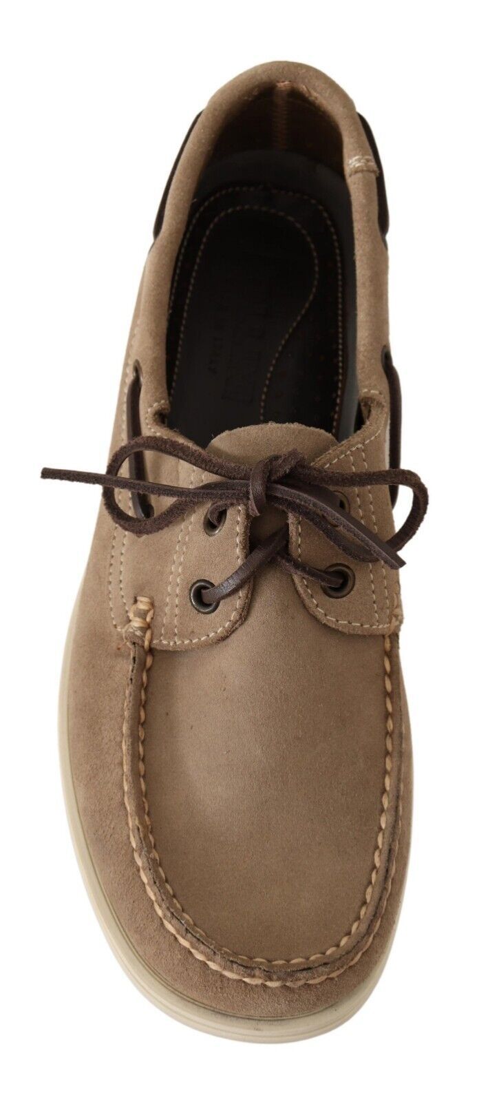 Élégants mocassins en daim beige pour le gentleman exigeant