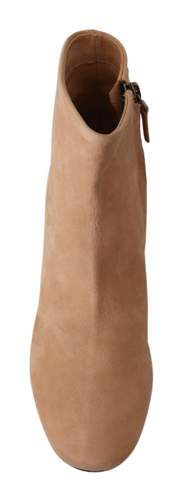 Elegantes botas de cuero beige