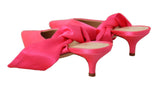 Tacones de gatito rosa elegantes para noches elegantes