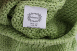 Eleganter grüner gestrickter ärmelloser Westepullover