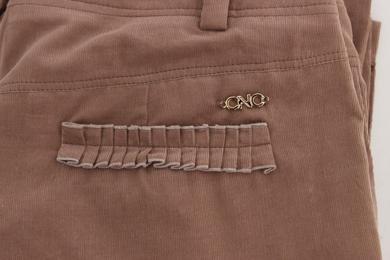 Pantaloni di velluto a velluto a corto di marrone chic