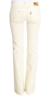 Jeans designer svasati fuori bianco chic