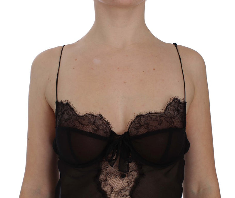 Élégant lingerie en dentelle noire de soie noire