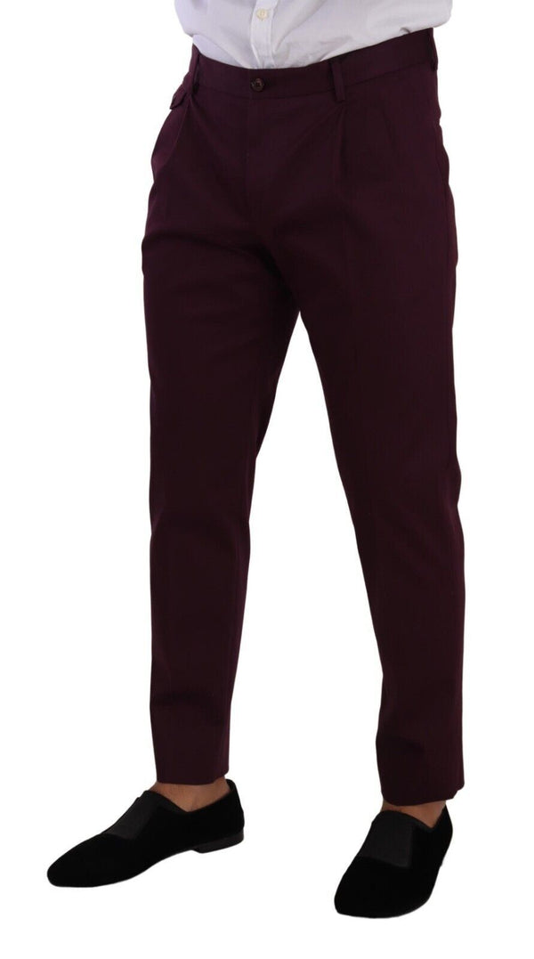 Chino élégant violet pour l'homme moderne