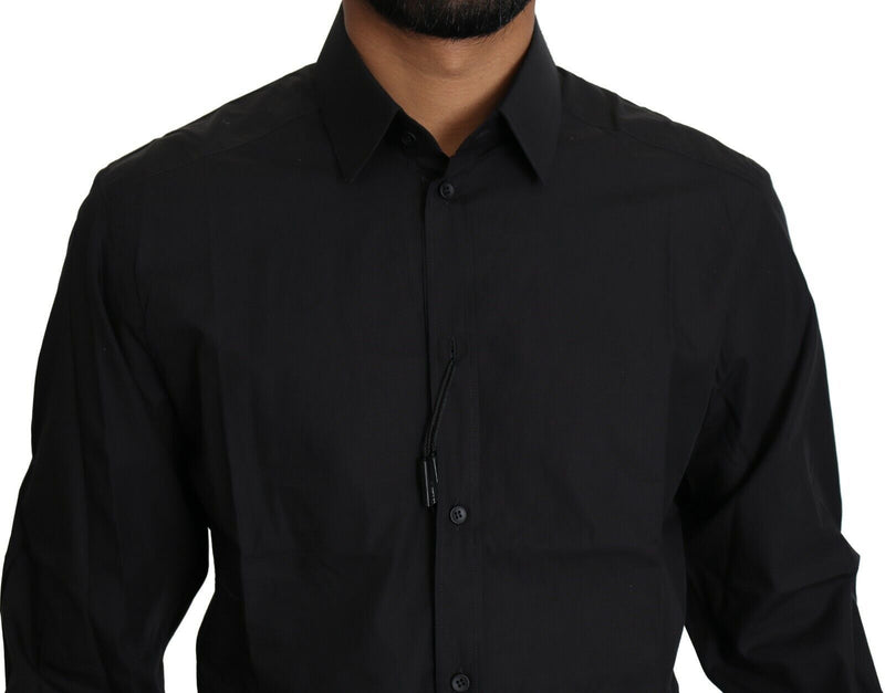 Elegante camisa de vestir negra delgada