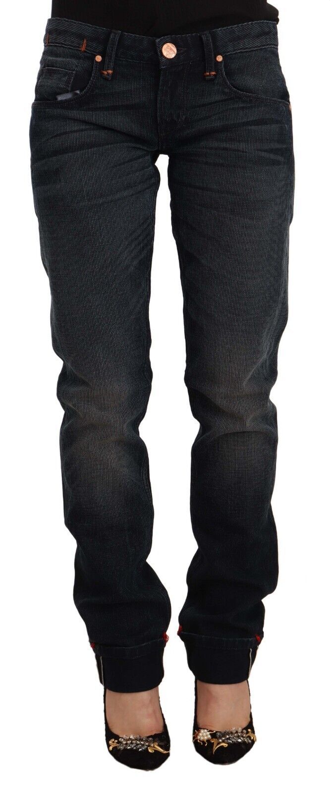 Jeans ajustados negros y elegantes