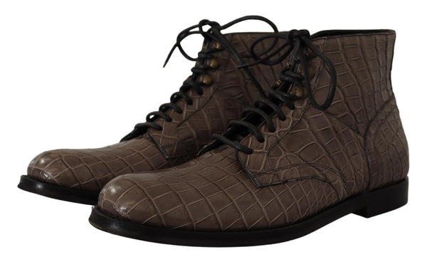 Elegantes botas Brogue de Crocodile Derby