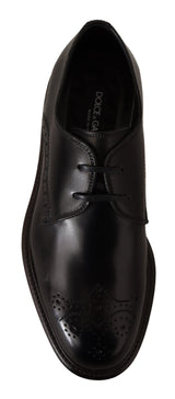 Chaussures habillées de derby noires élégantes