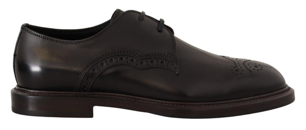 Elegante schwarze Derby -Kleiderschuhe