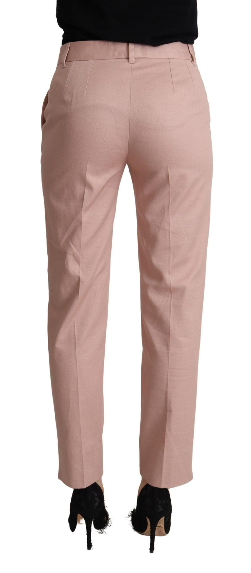 Eleganti pantaloni rosa affusolati per uno stile sofisticato