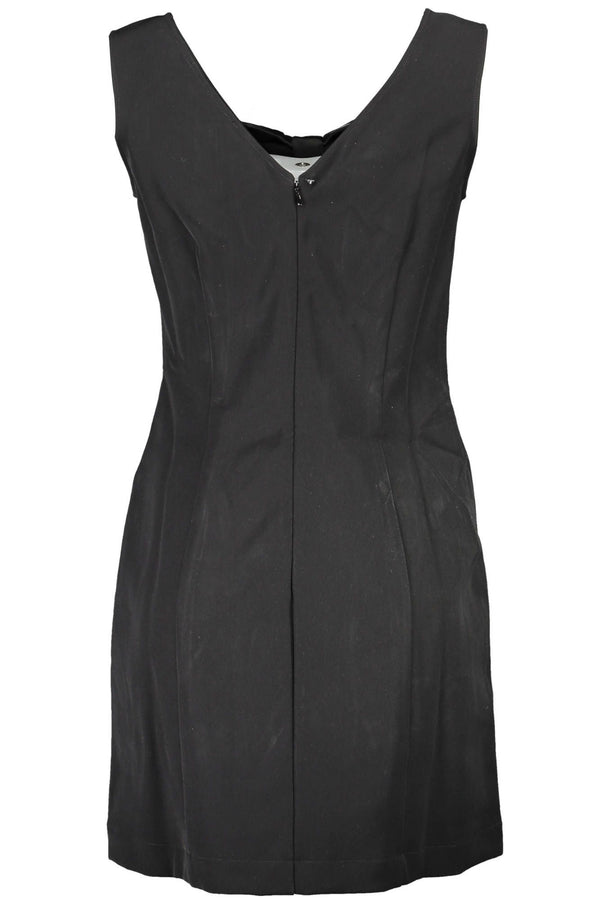 Elegant Sleeveless Contrast Detail Dress