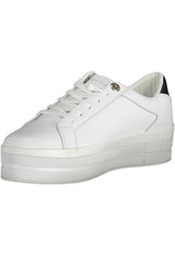 Sleek White Sneakers with Eco-Conscious Appeal