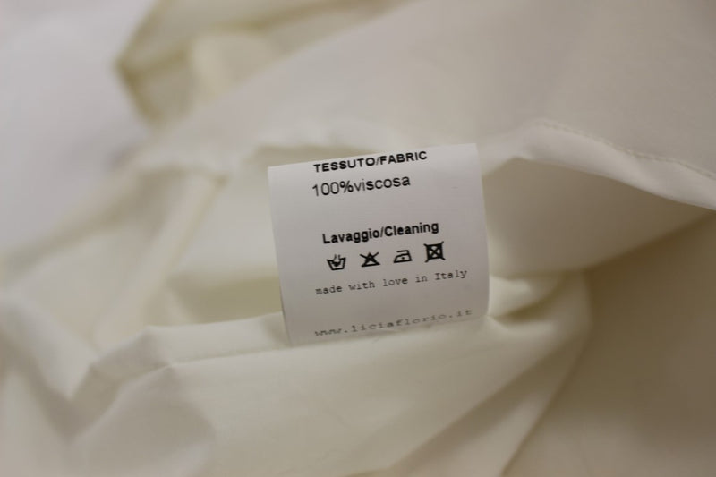 Robe élégante à Halterneck de thé blanc