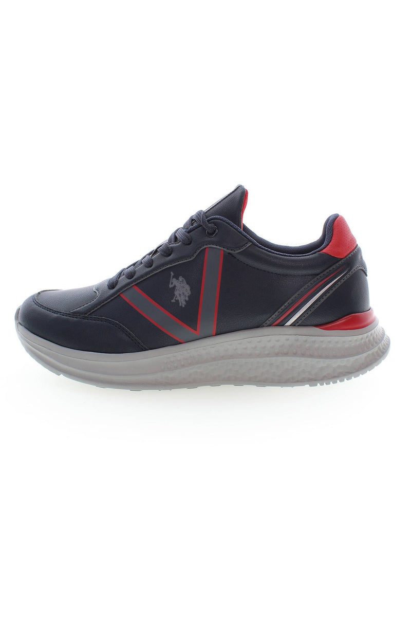 Sneaker blu chic con eleganza sportiva