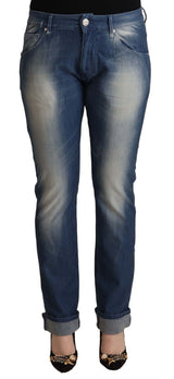 Jeans in denim magri chic a mezzogiorno