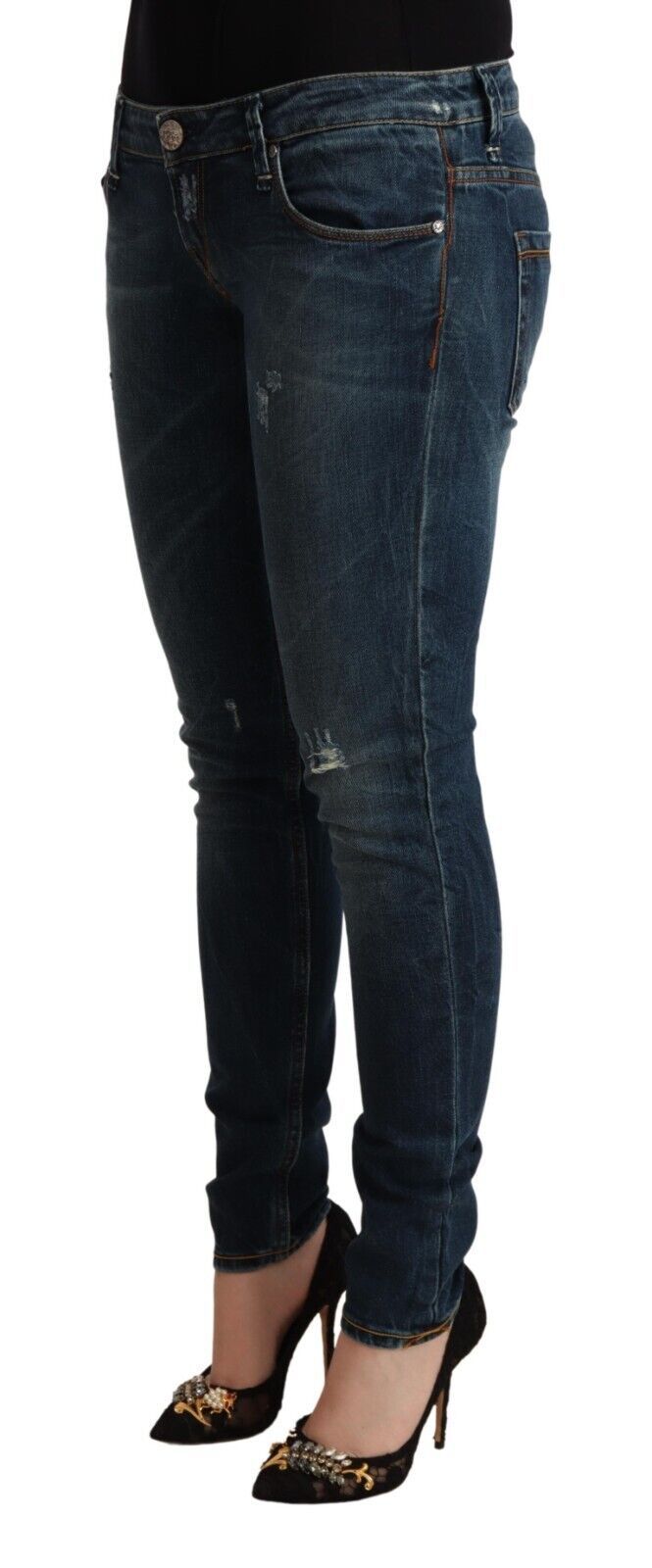 Jeans in denim magri chic a bassa vita