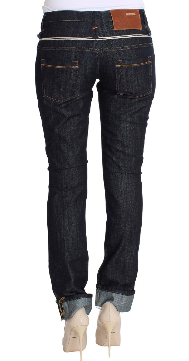 Elegantes piernas rectas jeans azul oscuro